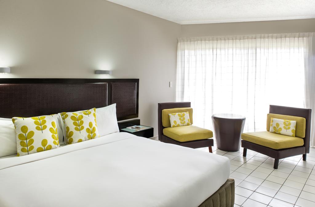 Mercure Nadi Luaran gambar