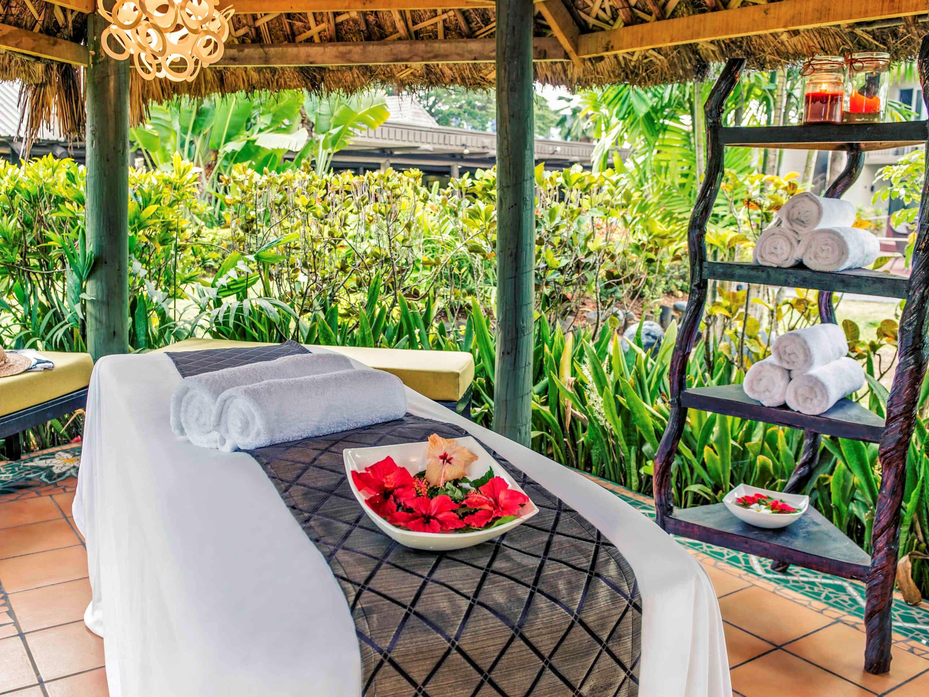 Mercure Nadi Luaran gambar