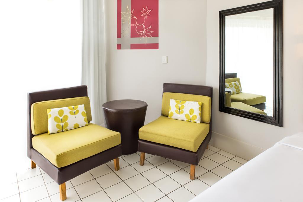 Mercure Nadi Luaran gambar