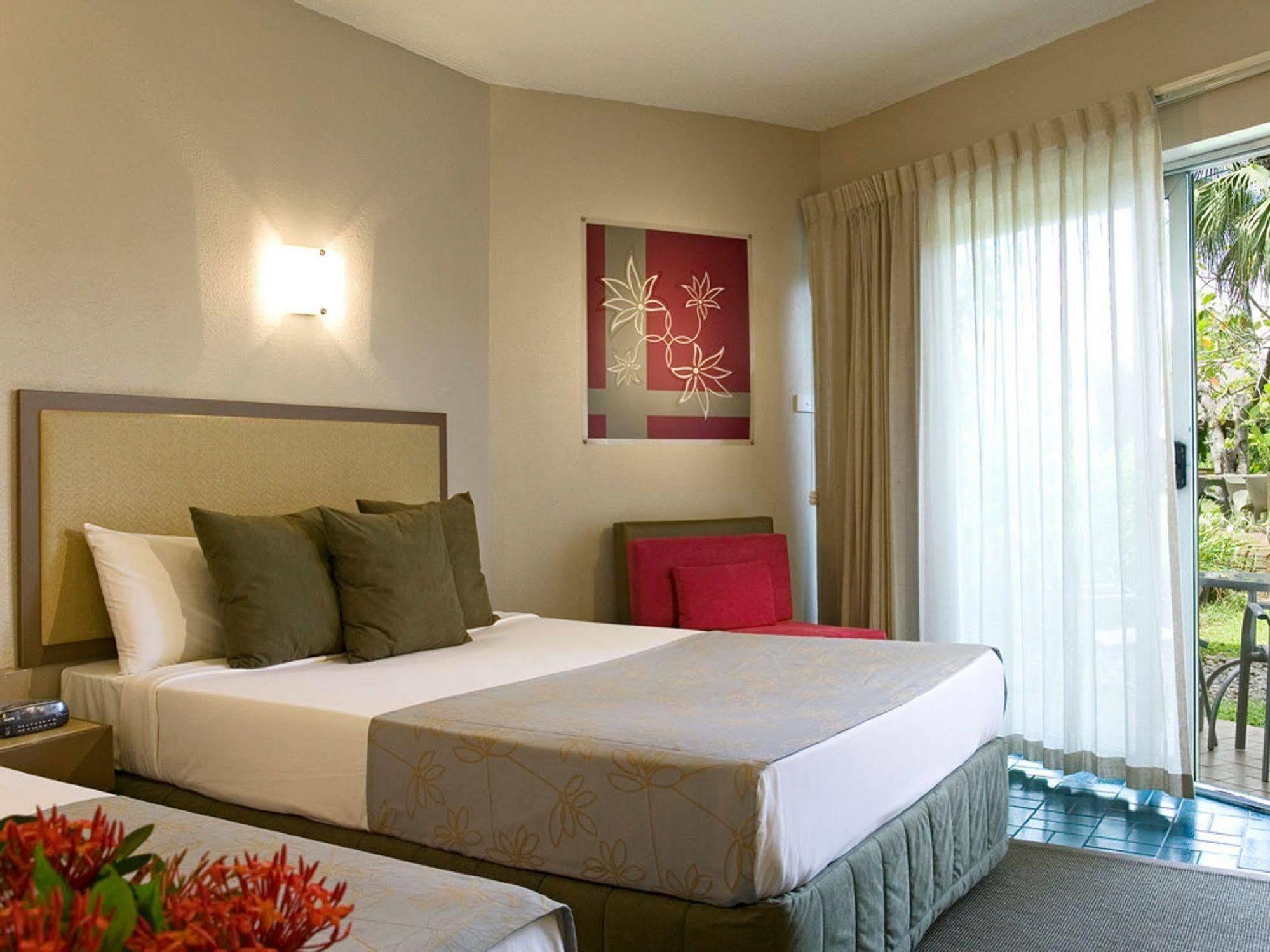 Mercure Nadi Luaran gambar